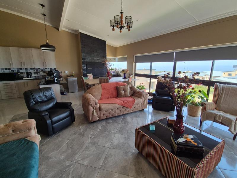 To Let 3 Bedroom Property for Rent in Blue Ridge Western Cape